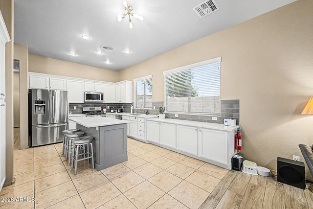 11017 W WASHINGTON Street, Avondale, AZ 85323