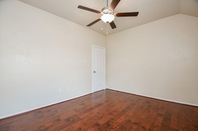 5327 Laura Lee Lane, Pasadena, TX 77504