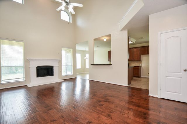 5327 Laura Lee Lane, Pasadena, TX 77504