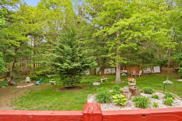 19 Hood Dr, Plymouth, MA 02360