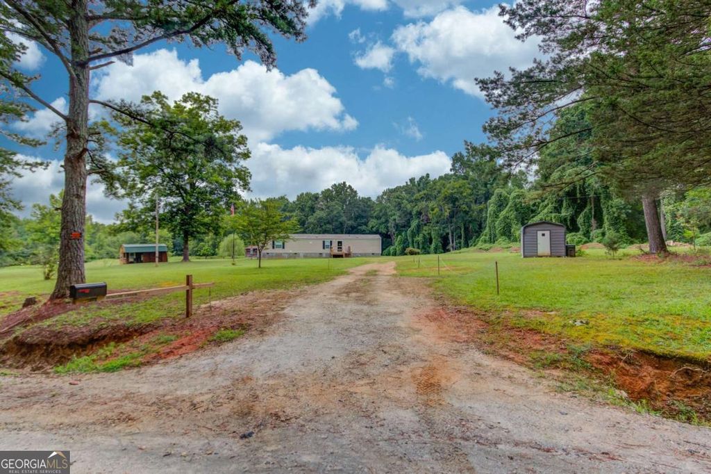 492 Gumlog Creek Road, Martin, GA 30557 — photo 4