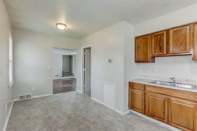 18635 Meier Street Unit: Back, Roseville, MI 48066