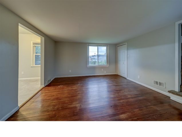 18635 Meier Street Unit: Back, Roseville, MI 48066