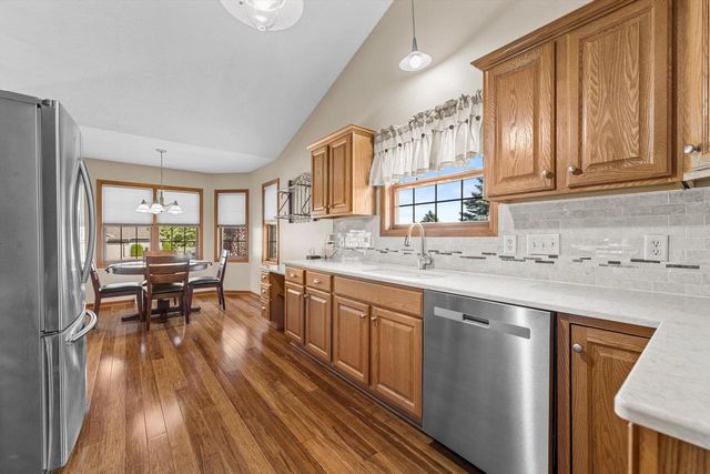 W155N6631 Blue Heron DRIVE, Menomonee Falls, WI 53051