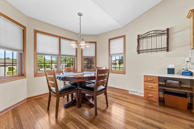 W155N6631 Blue Heron DRIVE, Menomonee Falls, WI 53051