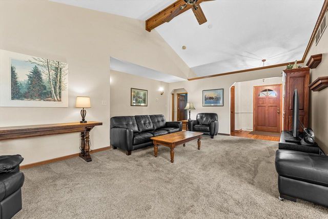 W155N6631 Blue Heron DRIVE, Menomonee Falls, WI 53051