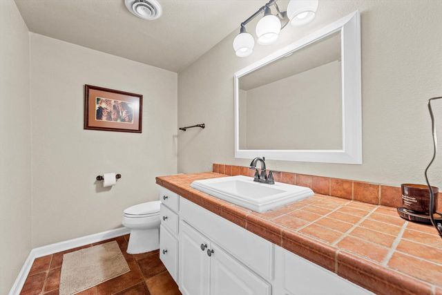 W155N6631 Blue Heron DRIVE, Menomonee Falls, WI 53051