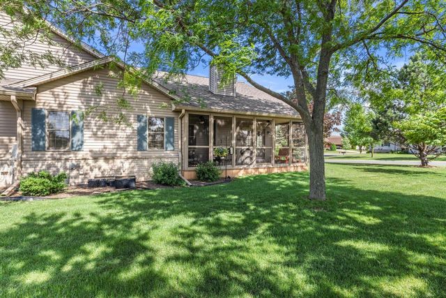W155N6631 Blue Heron DRIVE, Menomonee Falls, WI 53051