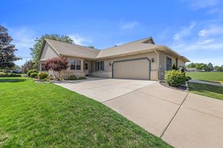 W155N6631 Blue Heron DRIVE, Menomonee Falls, WI 53051