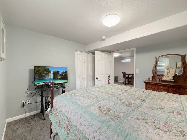 2149 1st Ave. SW, Minot, ND 58701