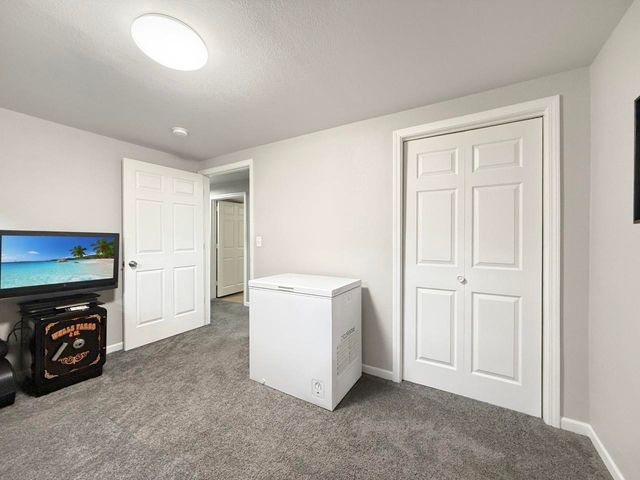 2149 1st Ave. SW, Minot, ND 58701