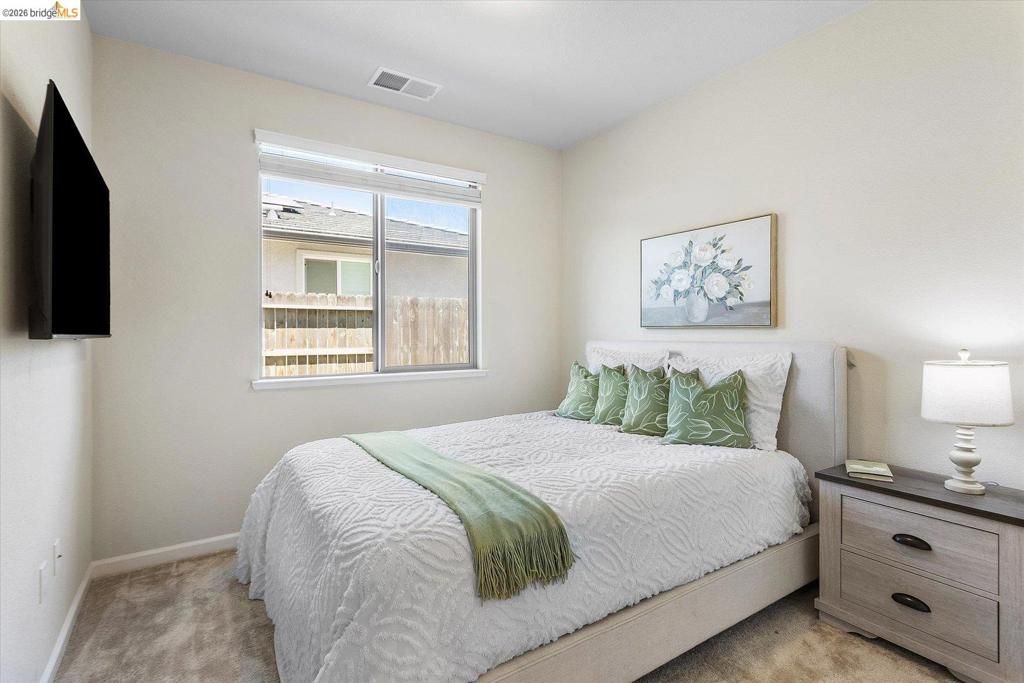 Image 17 of property listing at 4352 Vanguard DR, Modesto, CA 95356