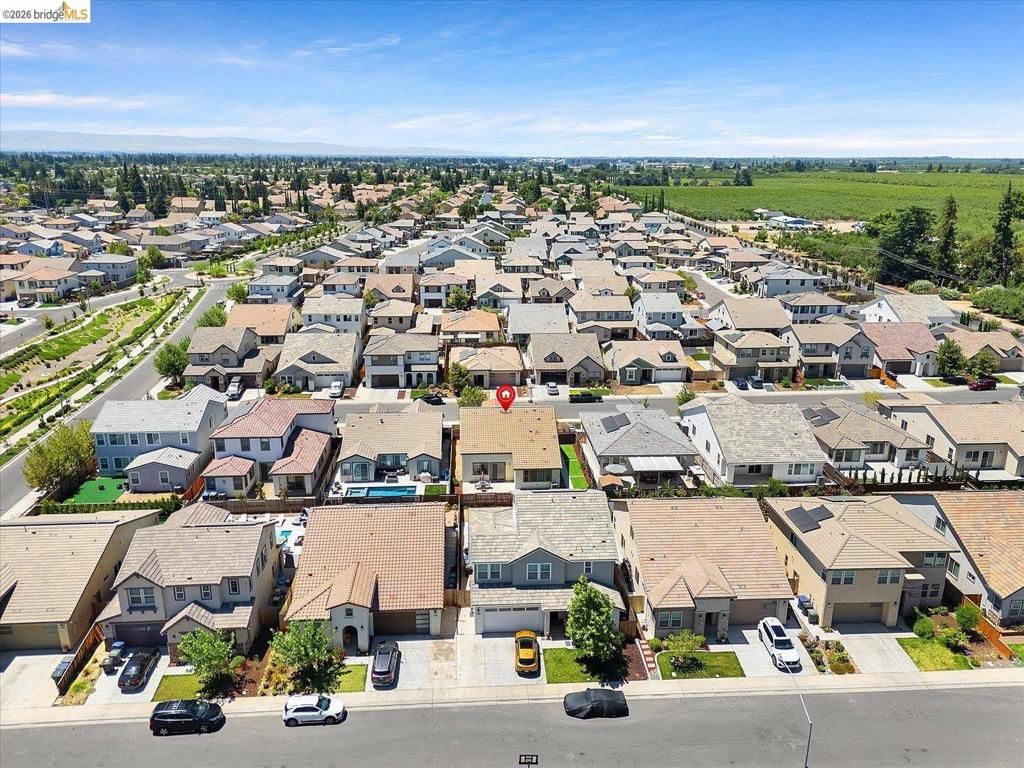 Image 34 of property listing at 4352 Vanguard DR, Modesto, CA 95356