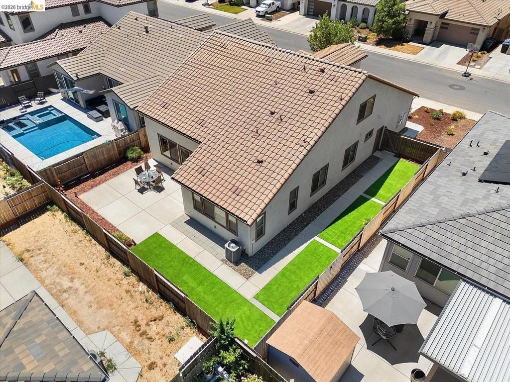 Image 35 of property listing at 4352 Vanguard DR, Modesto, CA 95356