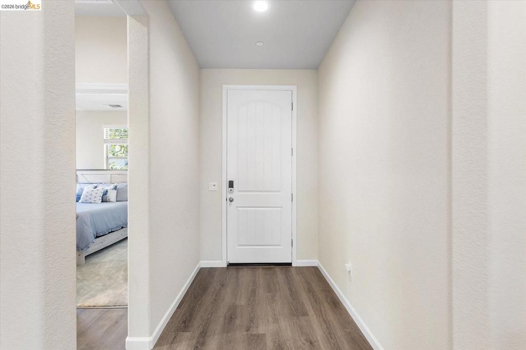 Image 4 of property listing at 4352 Vanguard DR, Modesto, CA 95356