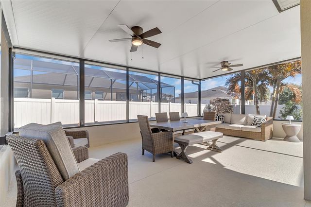 121 WHIRLAWAY DRIVE, Davenport, FL 33837