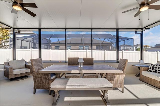 121 WHIRLAWAY DRIVE, Davenport, FL 33837