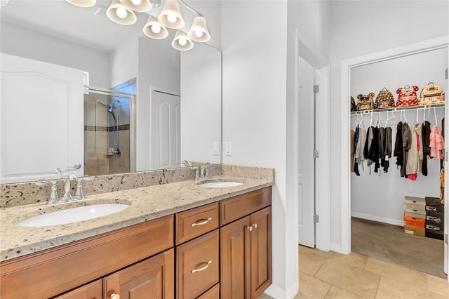 121 WHIRLAWAY DRIVE, Davenport, FL 33837