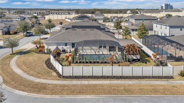 121 WHIRLAWAY DRIVE, Davenport, FL 33837