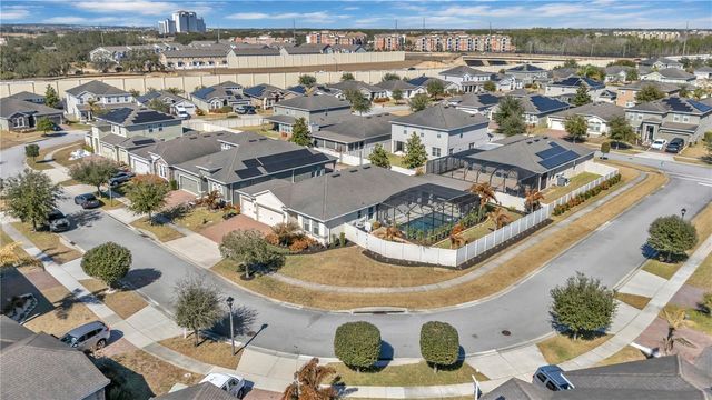 121 WHIRLAWAY DRIVE, Davenport, FL 33837