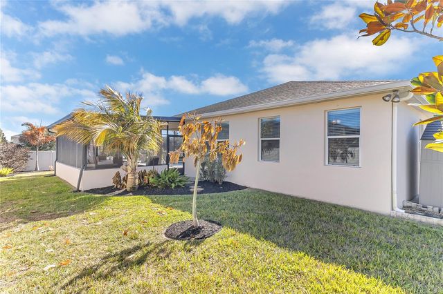 121 WHIRLAWAY DRIVE, Davenport, FL 33837