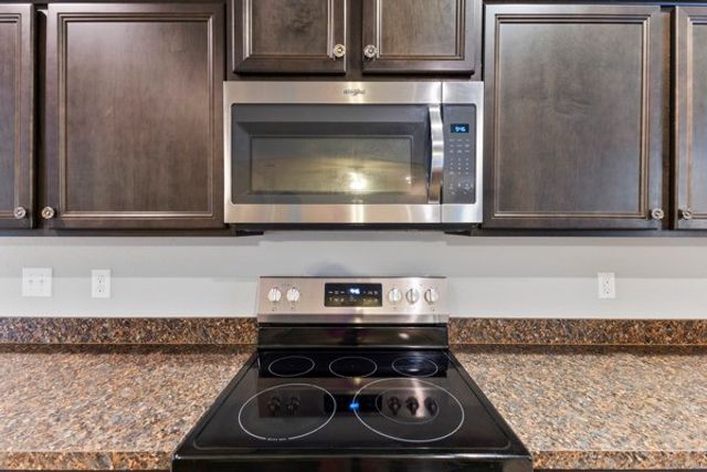 2131 Candace Drive, Lancaster, TX 75146