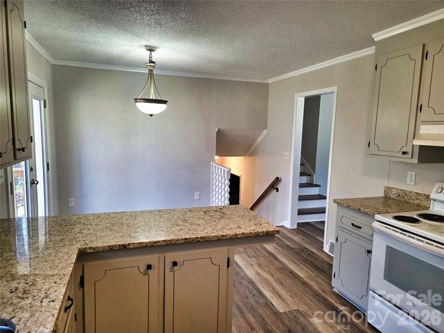 323 Mount Bethel Road, Harmony, NC 28634