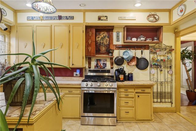 901 West Water Street, Elmira, NY 14905