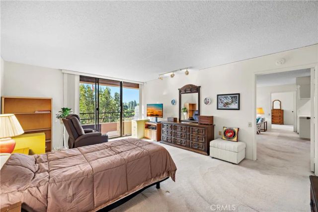 24055 Paseo Del Lago 306, Laguna Woods, CA 92637