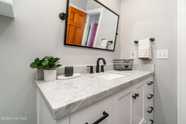 175 Gus Lane, New Bern, NC 28562