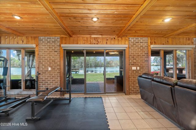 175 Gus Lane, New Bern, NC 28562