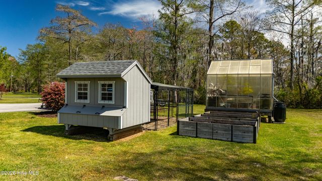 175 Gus Lane, New Bern, NC 28562