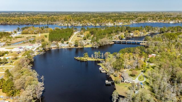 175 Gus Lane, New Bern, NC 28562