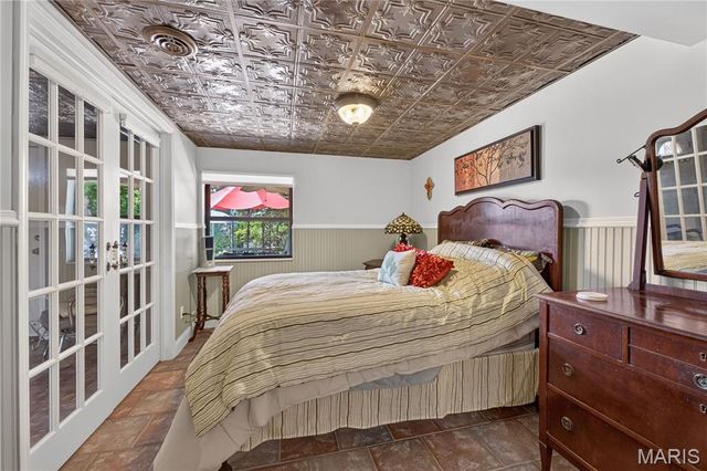 4444 Baumgartner Road, St Louis, MO 63129