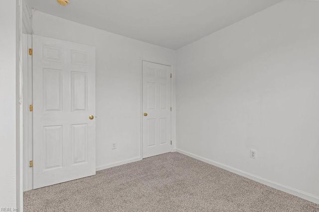 129 Greenfield CRES, Suffolk, VA 23434