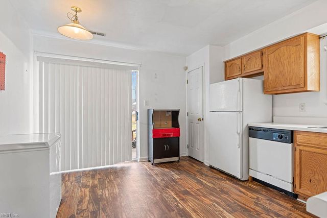 129 Greenfield CRES, Suffolk, VA 23434