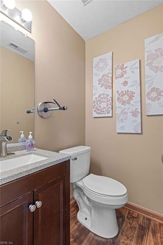 129 Greenfield CRES, Suffolk, VA 23434