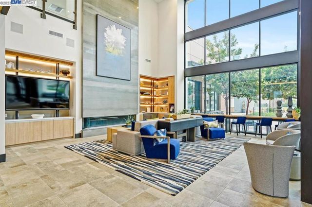 2358 Velocity 206, Fremont, CA 94539