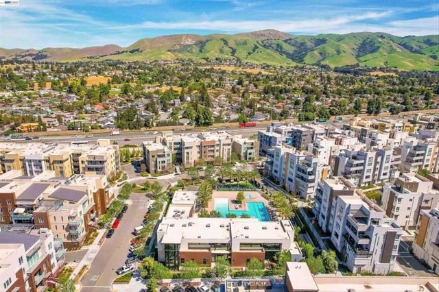 2358 Velocity 206, Fremont, CA 94539