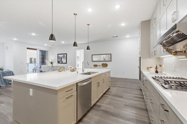 2358 Velocity 206, Fremont, CA 94539