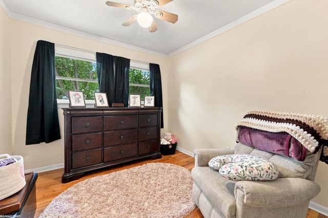 23789 Whitley, Clinton Township, MI 48035