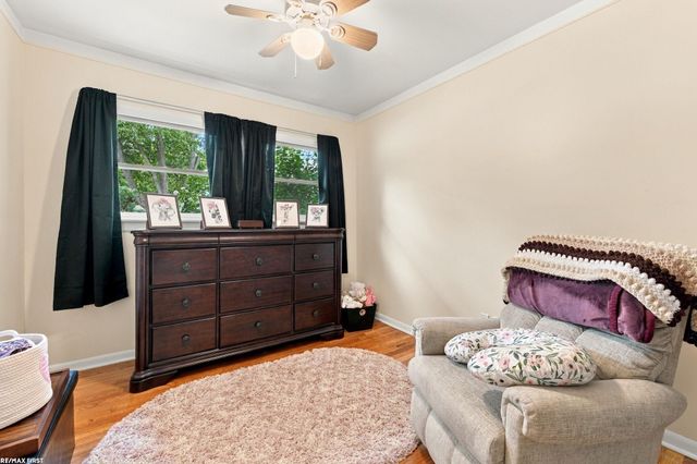 23789 Whitley, Clinton Township, MI 48035