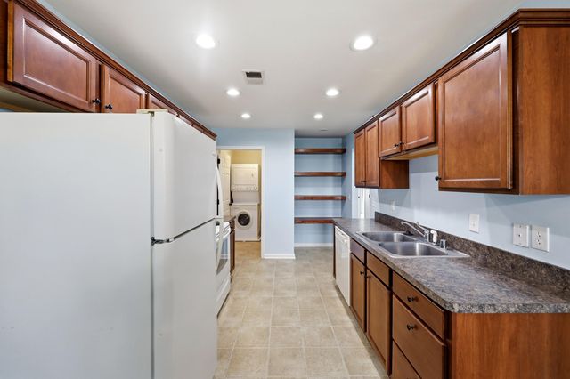 857 Malabu Drive 7202, Lexington, KY 40502