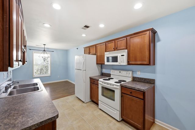 857 Malabu Drive 7202, Lexington, KY 40502