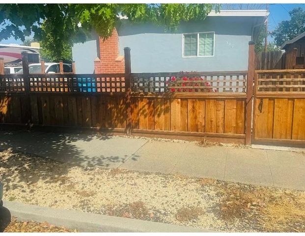 920 7th Avenue, Redwood City, CA 94063