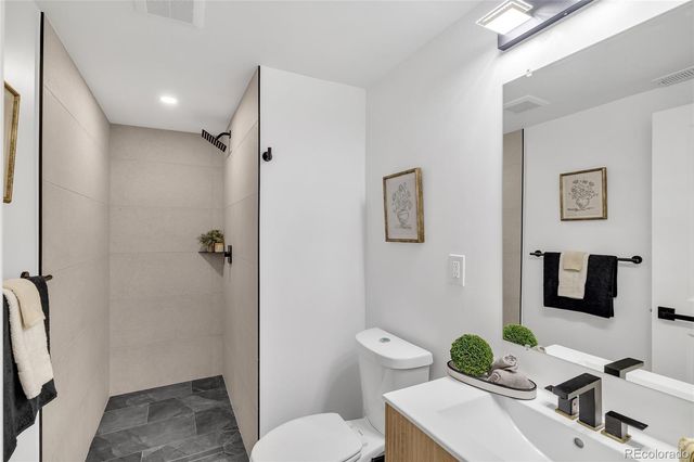 3735 S Hibiscus Way, Denver, CO 80237