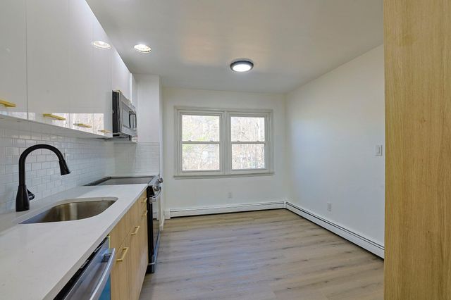94 Jessen Place, Beacon, NY 12508