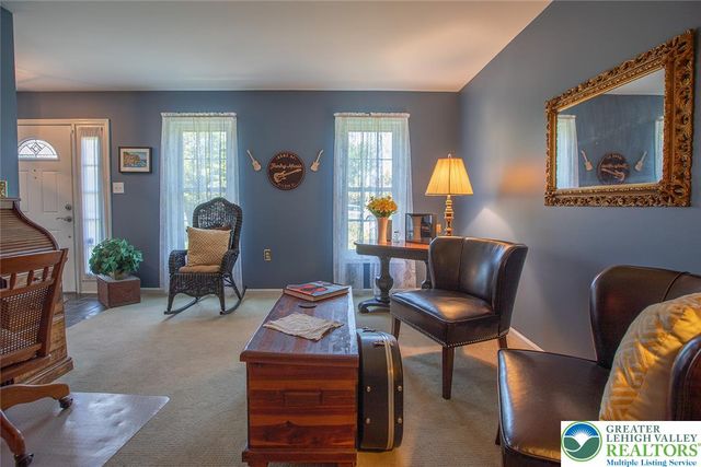 87 Ivy League Drive, Maxatawny Twp, PA 19530