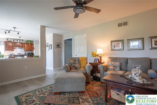 87 Ivy League Drive, Maxatawny Twp, PA 19530
