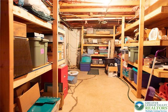 87 Ivy League Drive, Maxatawny Twp, PA 19530